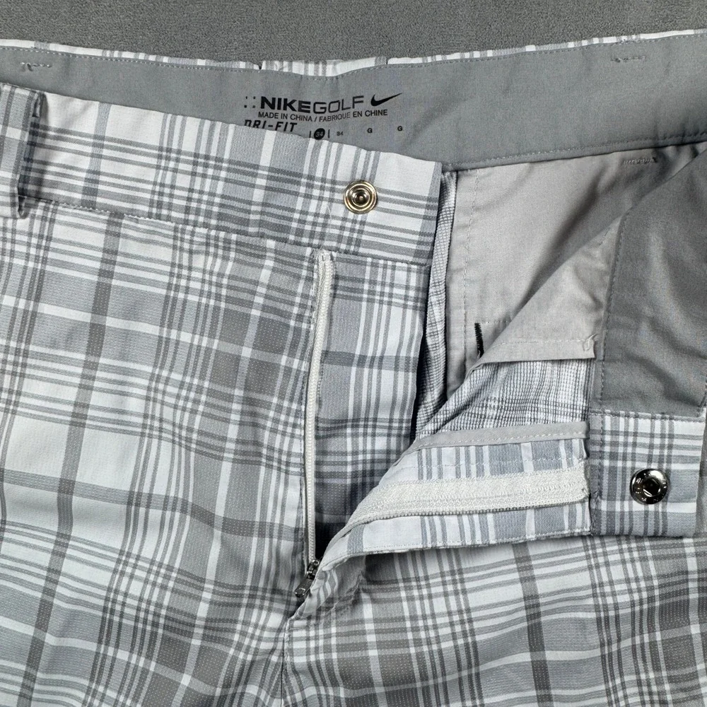 Nike Golf Shorts Mens‎ 34 Grey White Plaid Dri-FIT Stretch Performance
